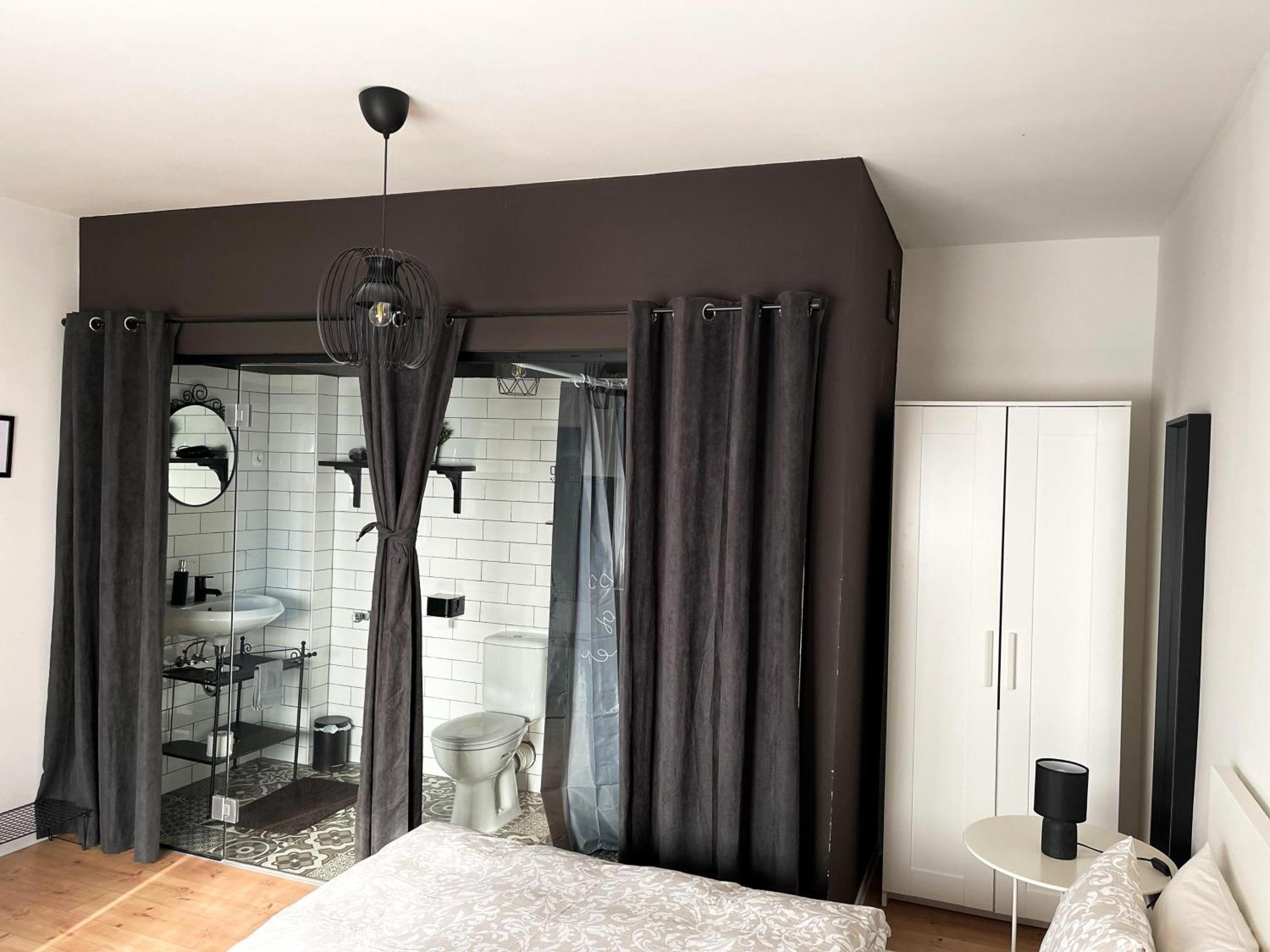 4 Stars Rooms Near Airport Scitarjevo Exterior photo